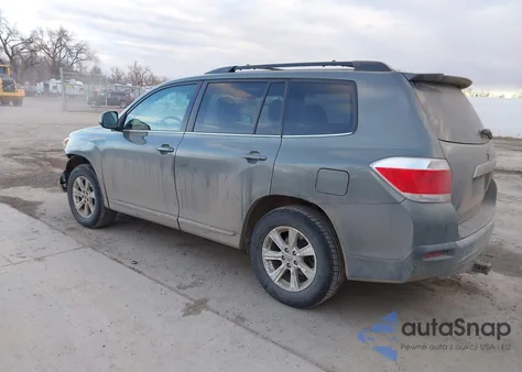2011 Toyota Highlander Se V6 z USA, uszkodzony, nr VIN 5TDBK3EHXBS087229